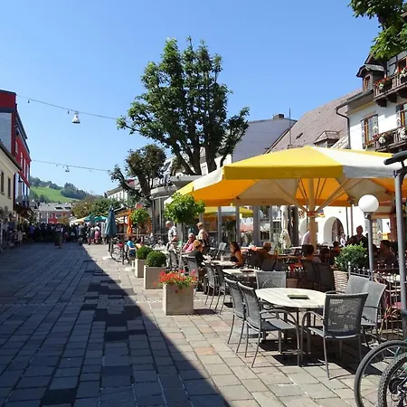 Parkapartments Apartment *